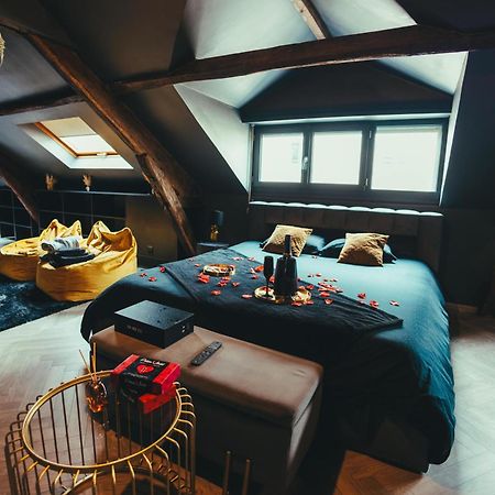 La Marble Room - Suite Balneo & Sauna Angers Dış mekan fotoğraf
